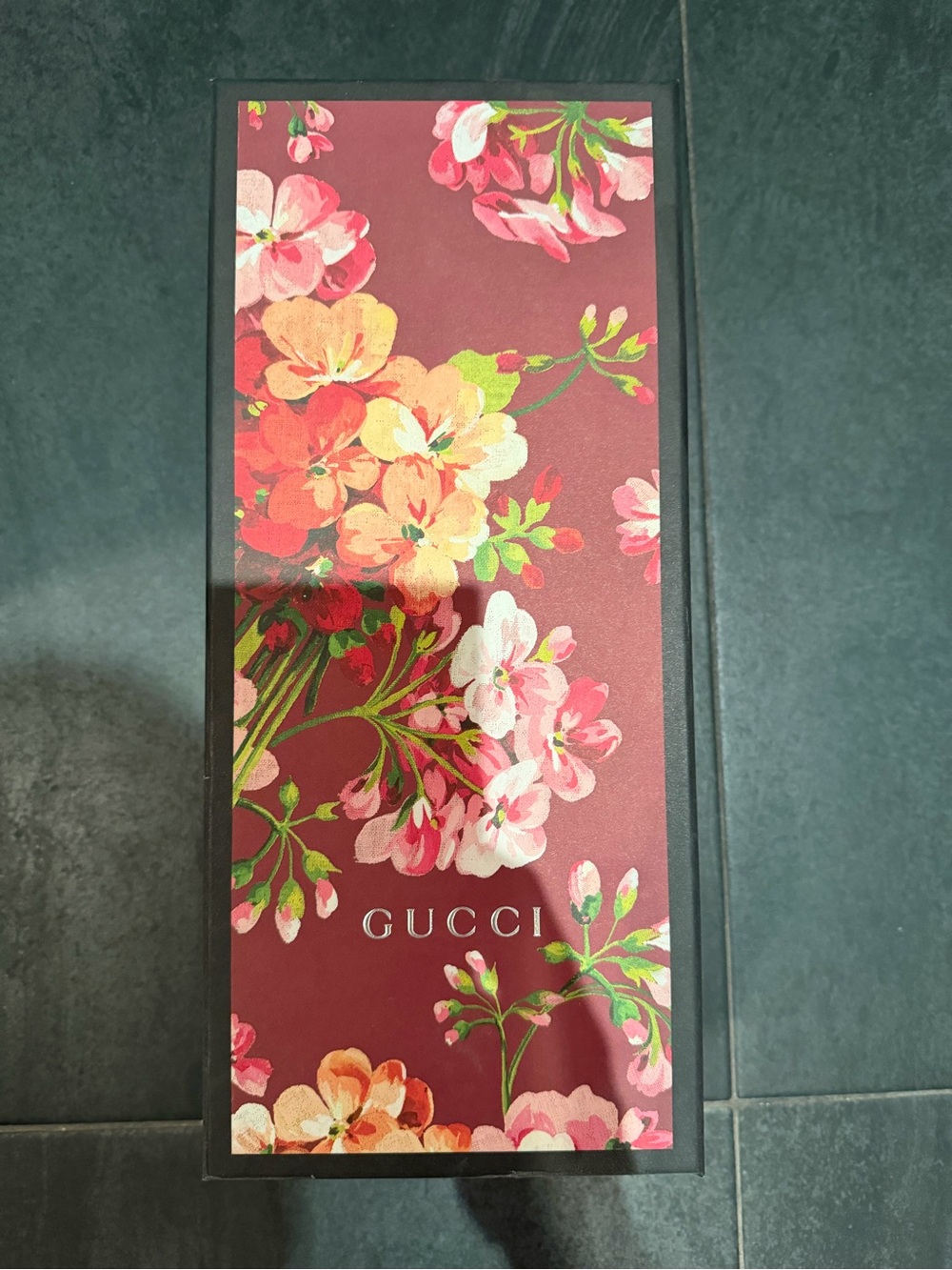 Gucci Beige Women's Pursuit Pool Slide Sandals - Picture 4 of 5